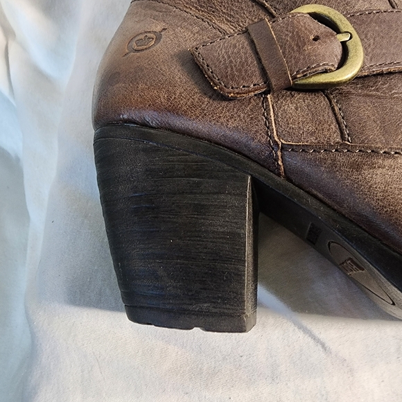 Born Brown Leather Heeled Boots - Picture 7 of 10